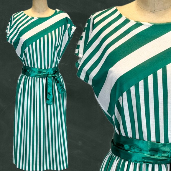 Vintage Dresses & Skirts - VINTAGE 80s green white stripe dress midi short cap sleeve belted waist nautical